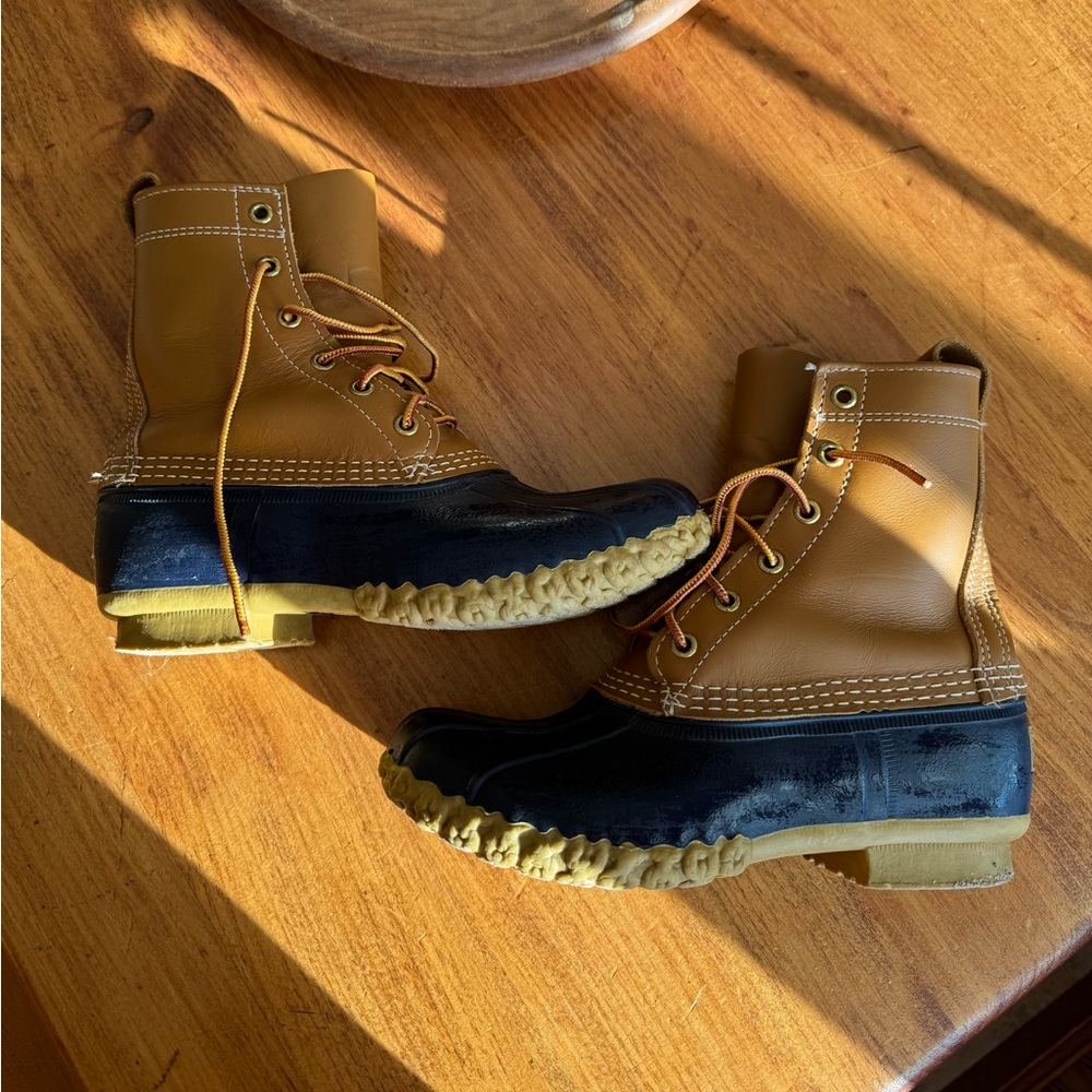 LL Bean boots women’s size 6 medium width - Picture 4 of 5